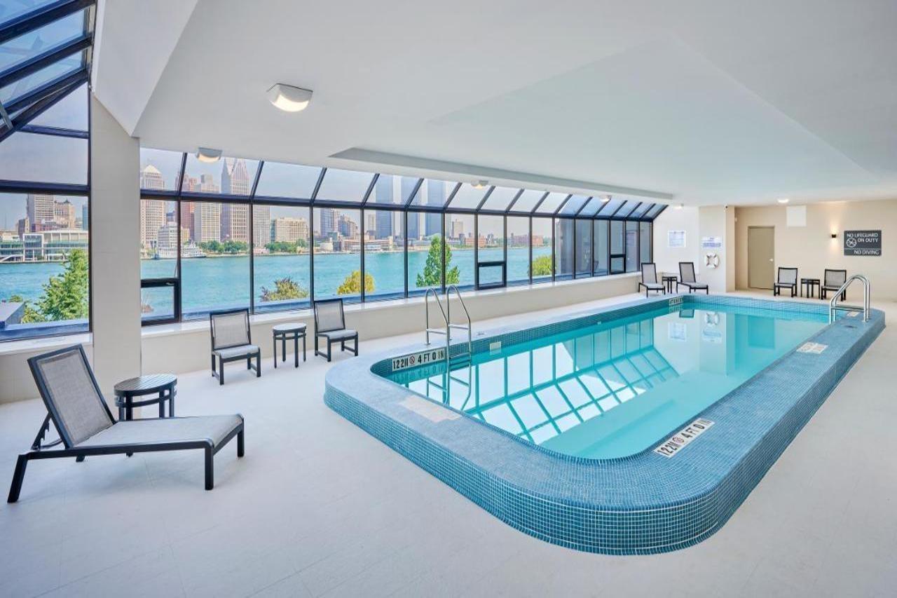 Doubletree By Hilton Windsor, On Hotel Ngoại thất bức ảnh