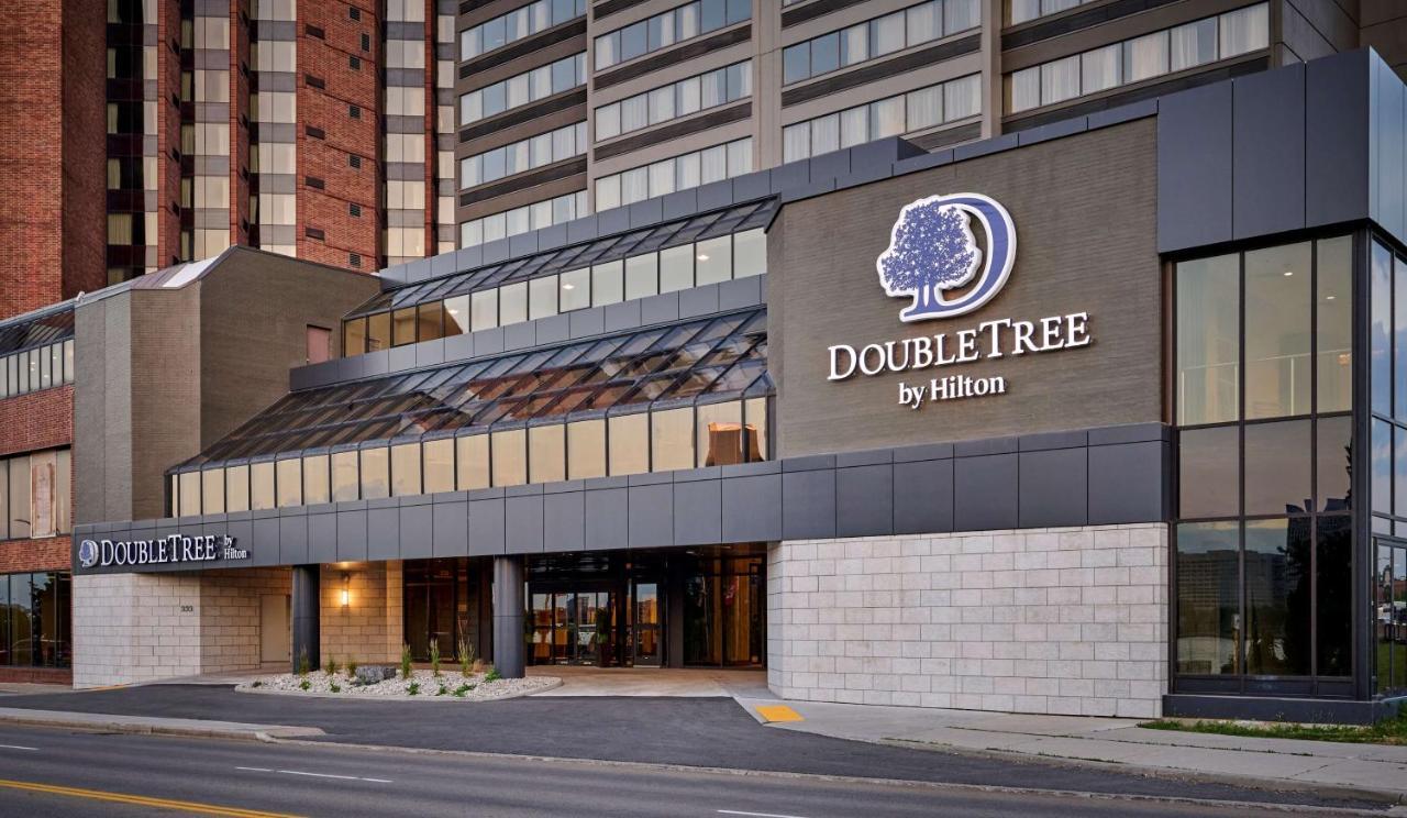 Doubletree By Hilton Windsor, On Hotel Ngoại thất bức ảnh
