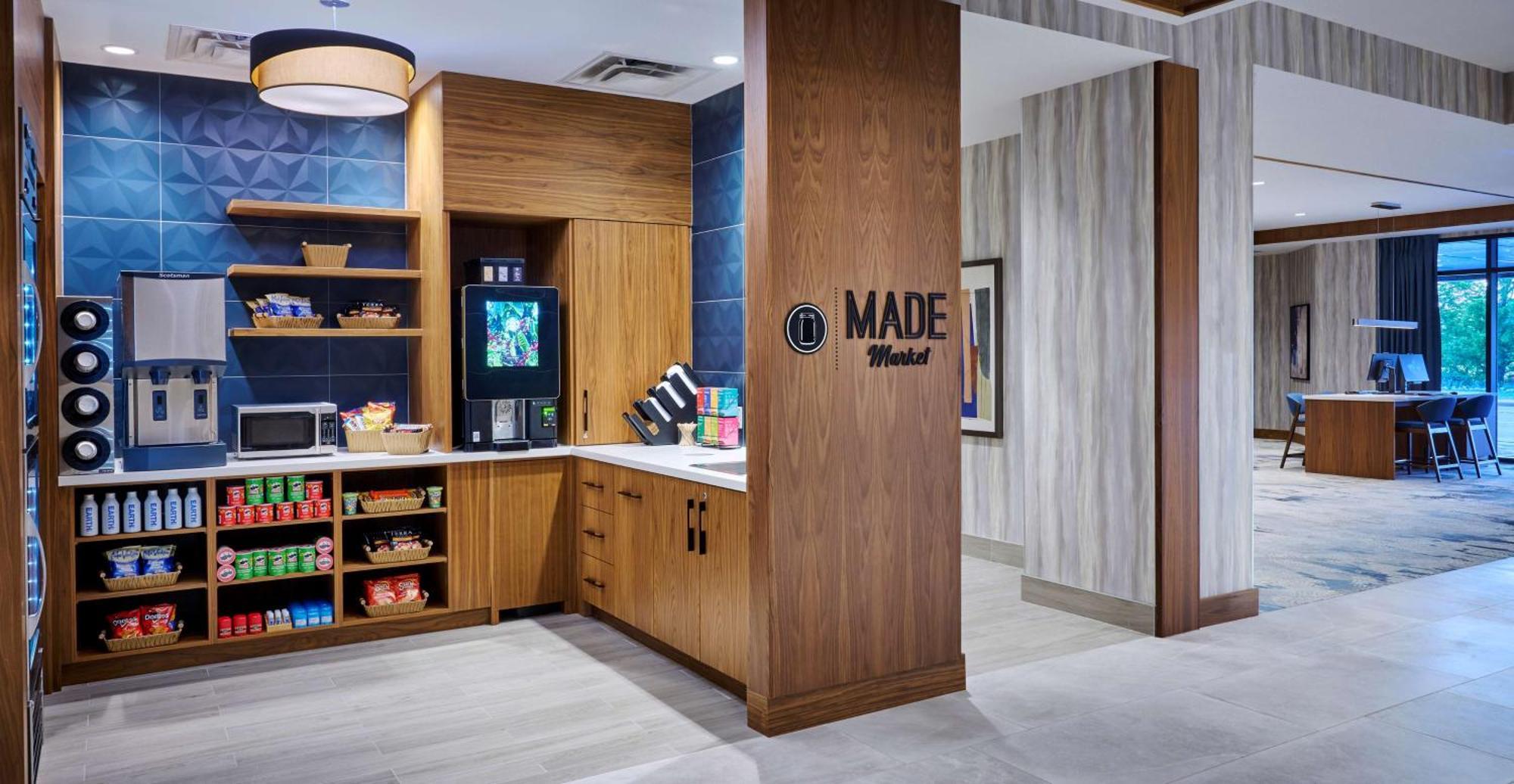 Doubletree By Hilton Windsor, On Hotel Ngoại thất bức ảnh